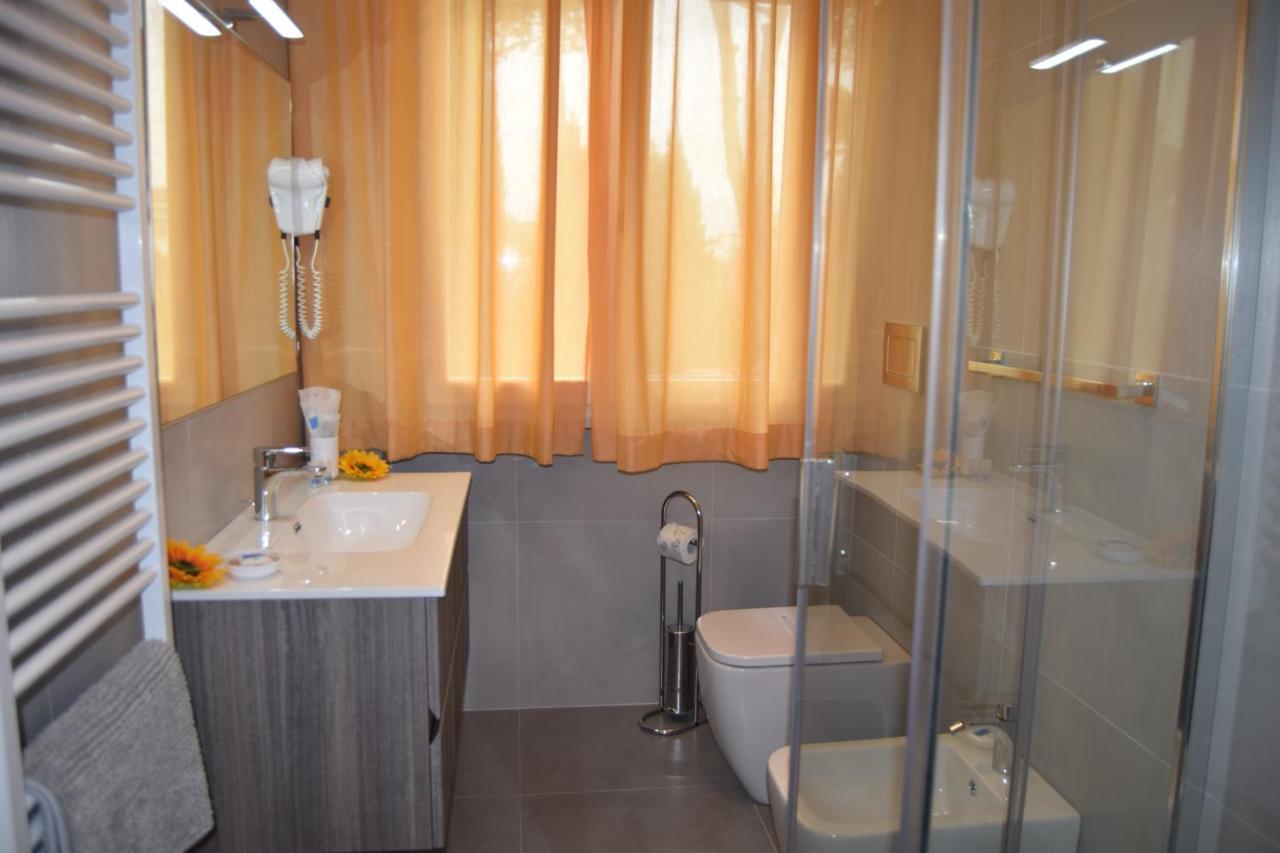 Orchidea Marina Aparthotel Tirrenia Luaran gambar