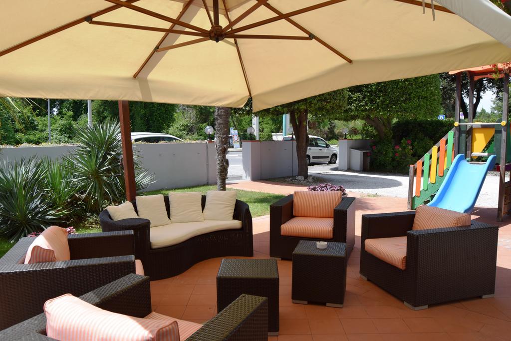 Orchidea Marina Aparthotel Tirrenia Luaran gambar